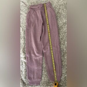 Lululemon Scuba High Rise Jogger